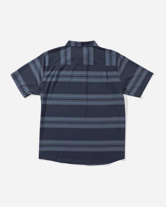 Salty crew WOVEN SHIRTS Sundown Perf Ss Tech Polo - Navy in Navy