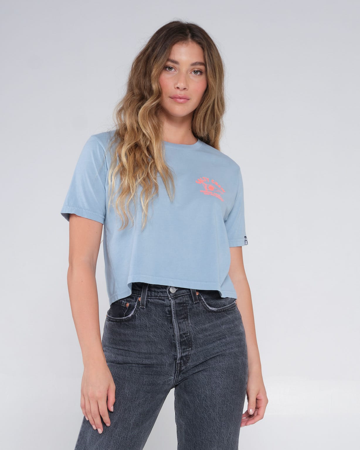 Salty crew T-SHIRTS S/S CHARTER CROP TEE - Tidal Blue in Tidal Blue