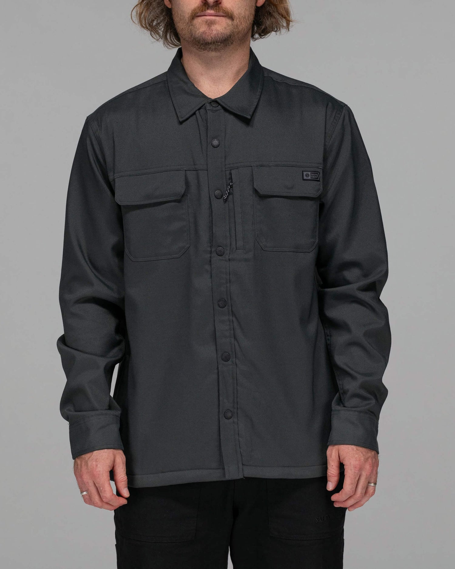 Salty crew WOVEN SHIRTS Fathom L/S Tech Shacket - Charcoal in Charcoal