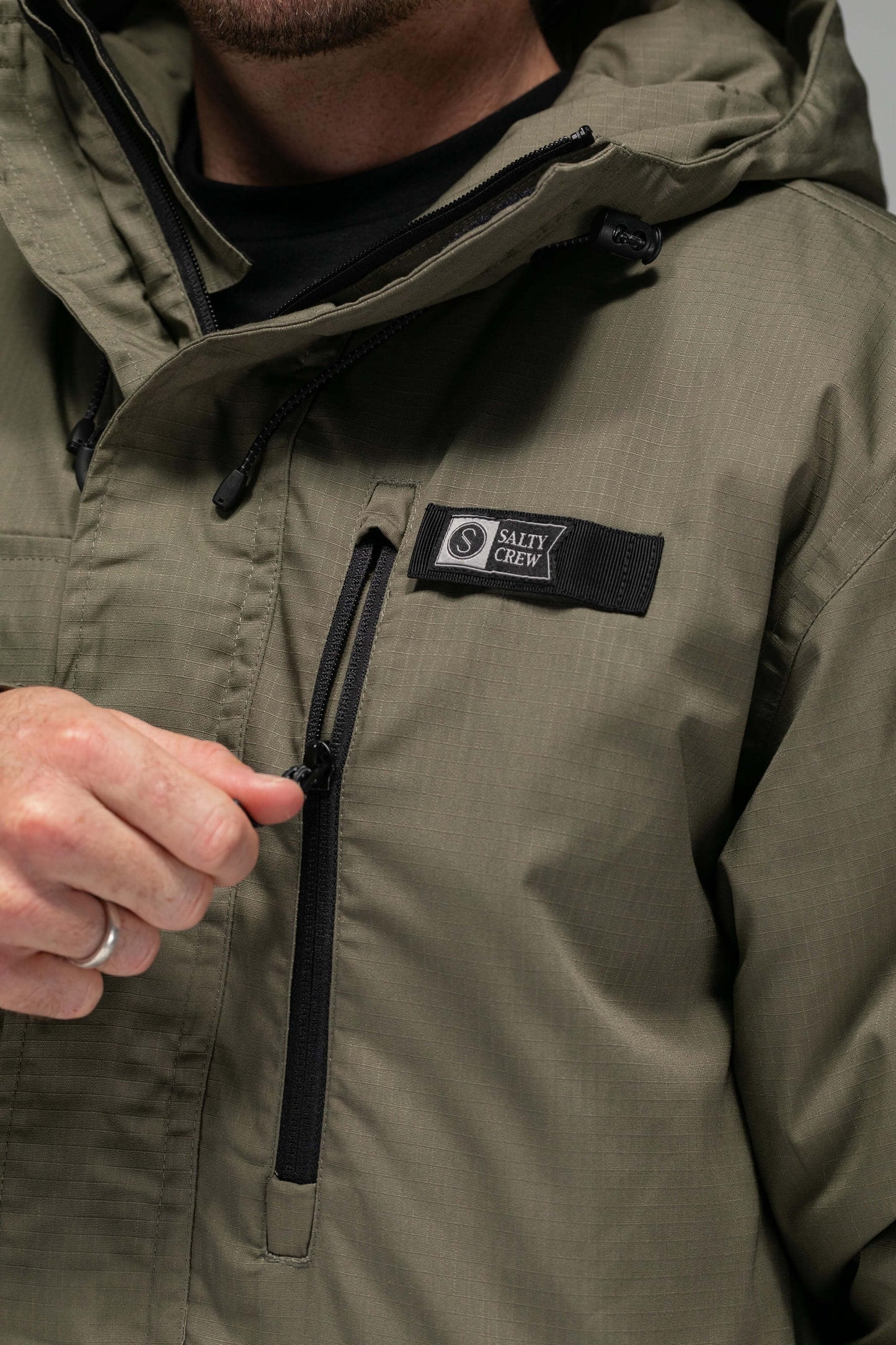 Salty crew JACKETS Torrent Tech Jacket - Olive in Olijf