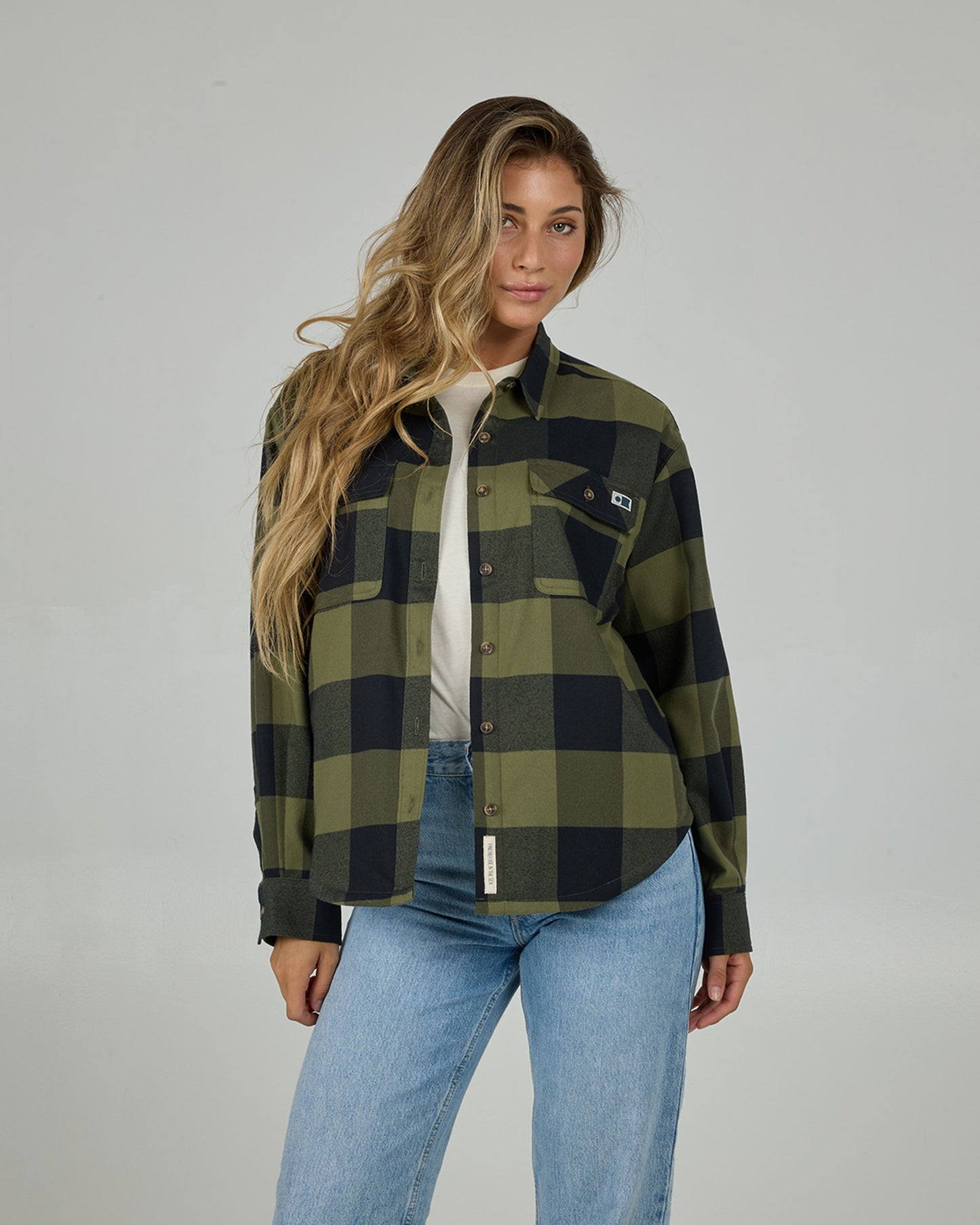 21435074W_OLIVE_1_1748397886