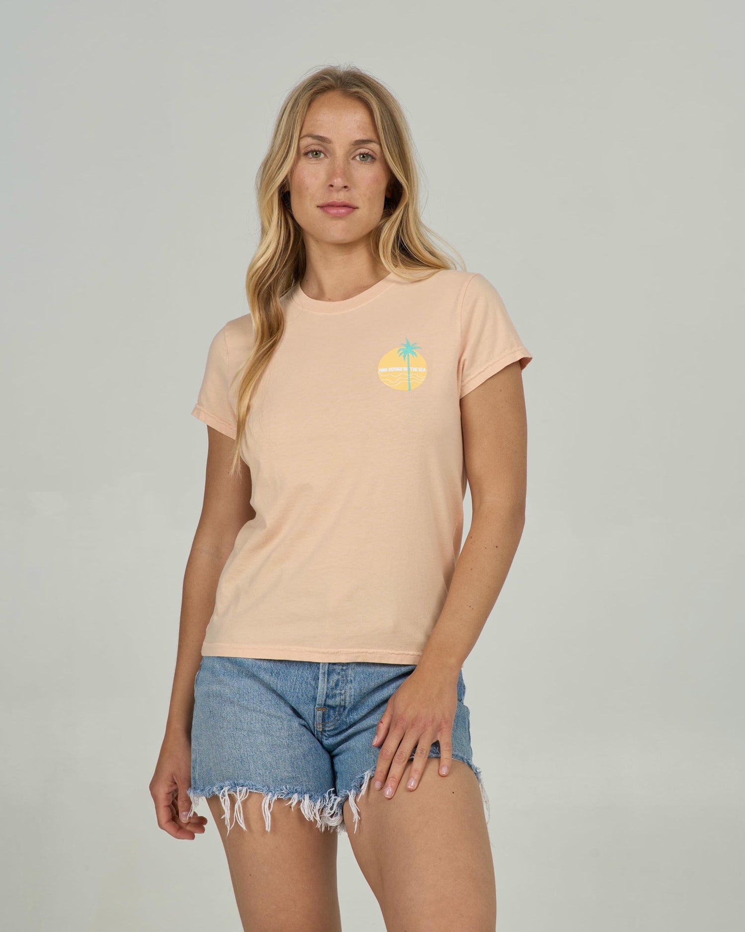Simplicity Modern Tee - Apricot