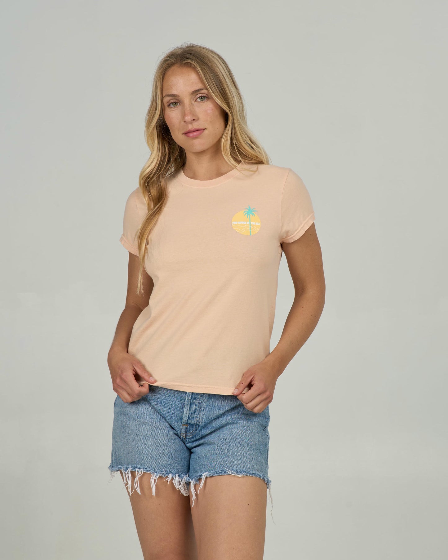 Simplicity Modern Tee - Apricot