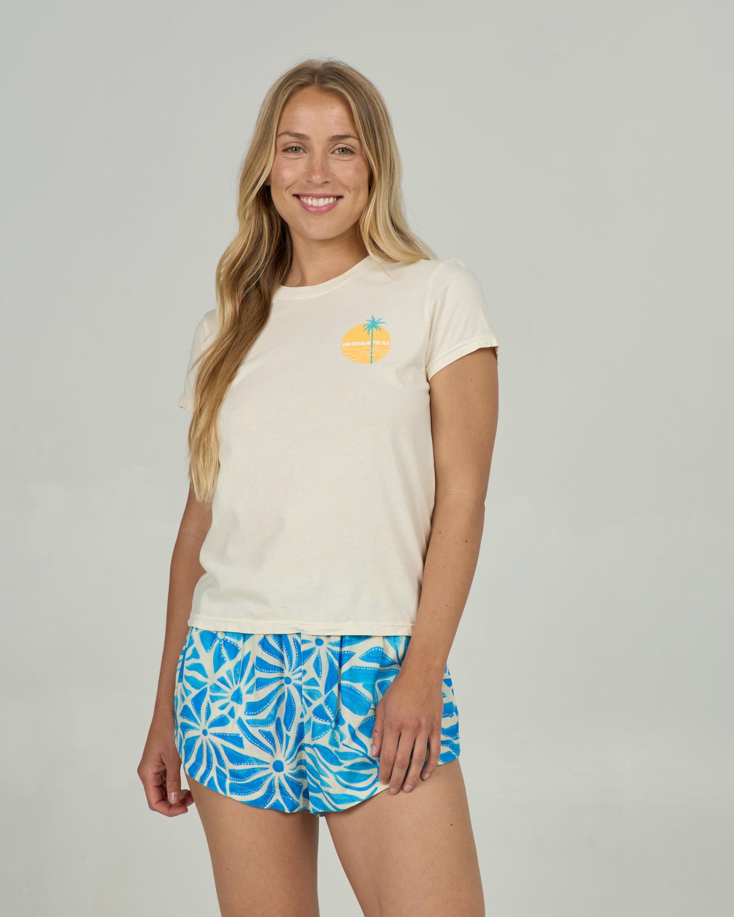 Simplicity Modern Tee - Off White