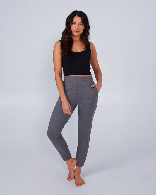 Salty Crew Womens - Thrill Seekers Charcoal Jogger
