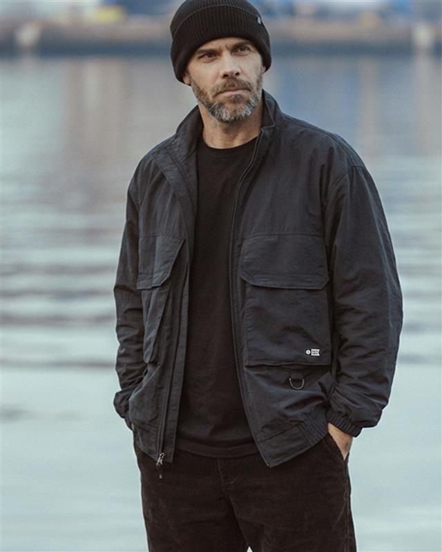 Surge Jacket - Pirate Black