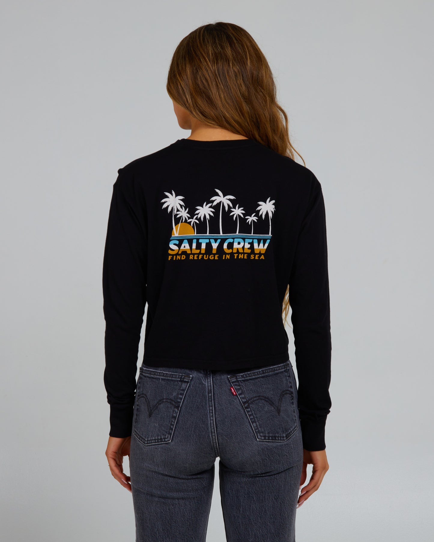 achteraanzicht van Boardwalk Black L/S Crop