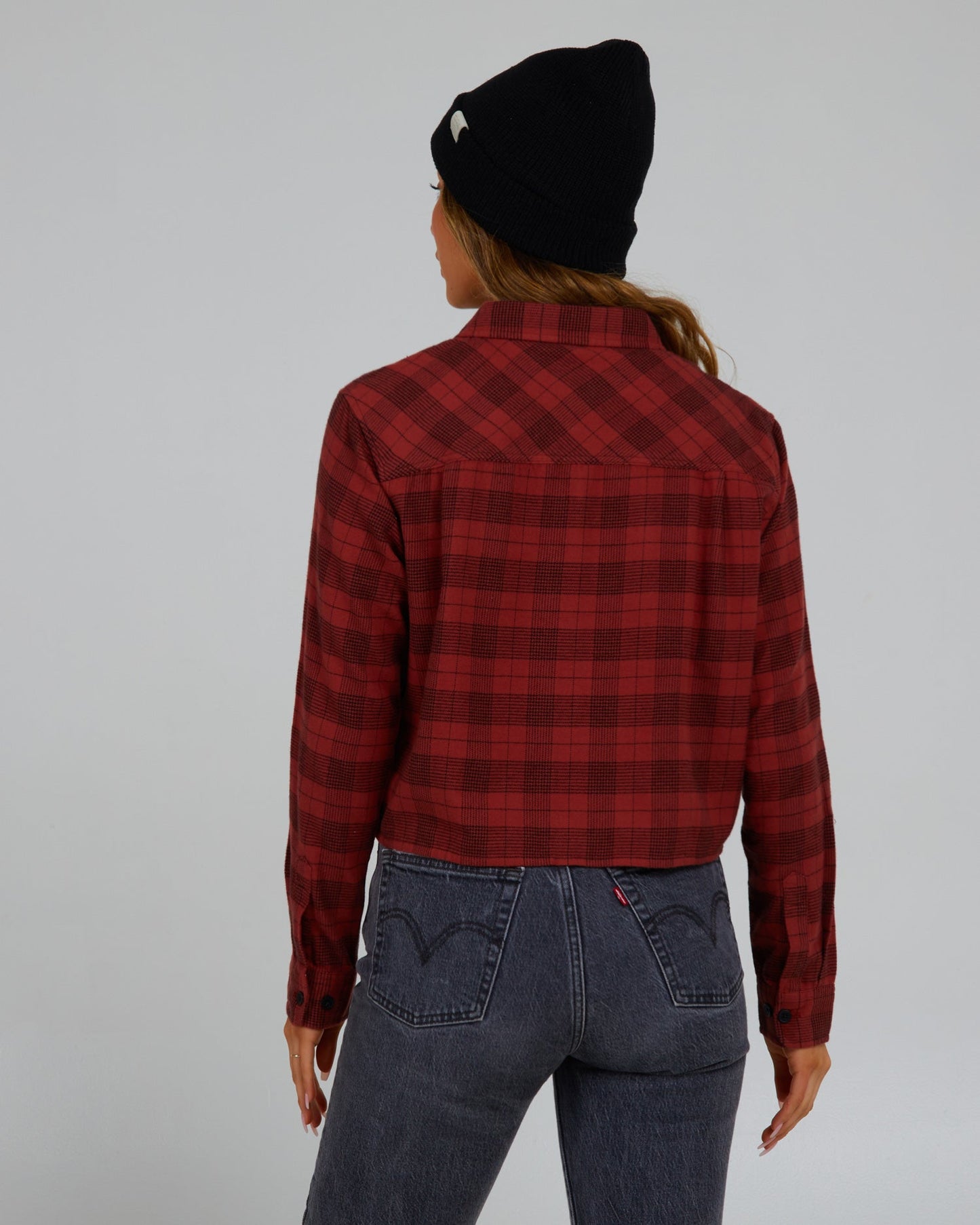 Rückenansicht von Stay Golden Baked Apple Crop Flannel